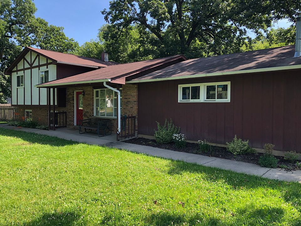 1st image of 37020 N Garrick Ave
