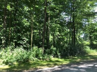 Silliman St, New Waterford, OH 44445