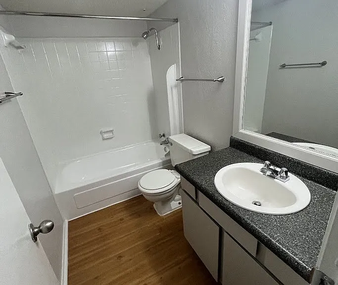 Juniper Springs Apartments — Photo 160