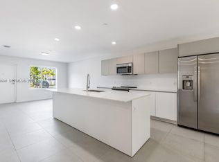 2505 NE 193rd St #4116, Miami, FL 33180