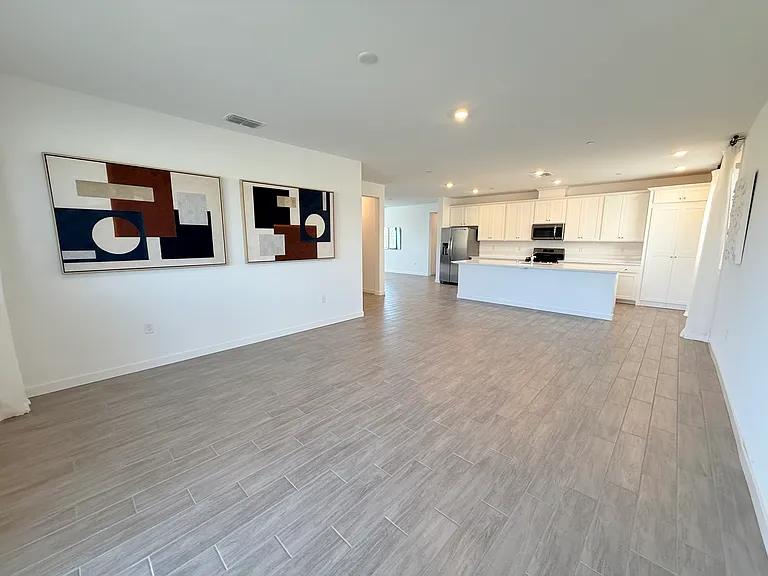 4594 Duckhawk Cir — Photo 24
