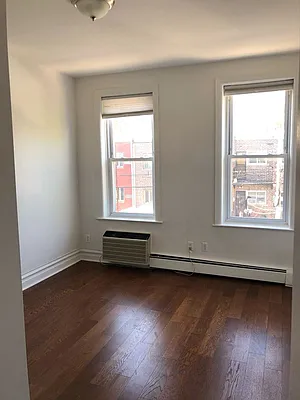 Rented by REAL New York | media 6