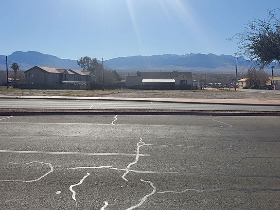 2nd image of 110 E Mesquite Blvd