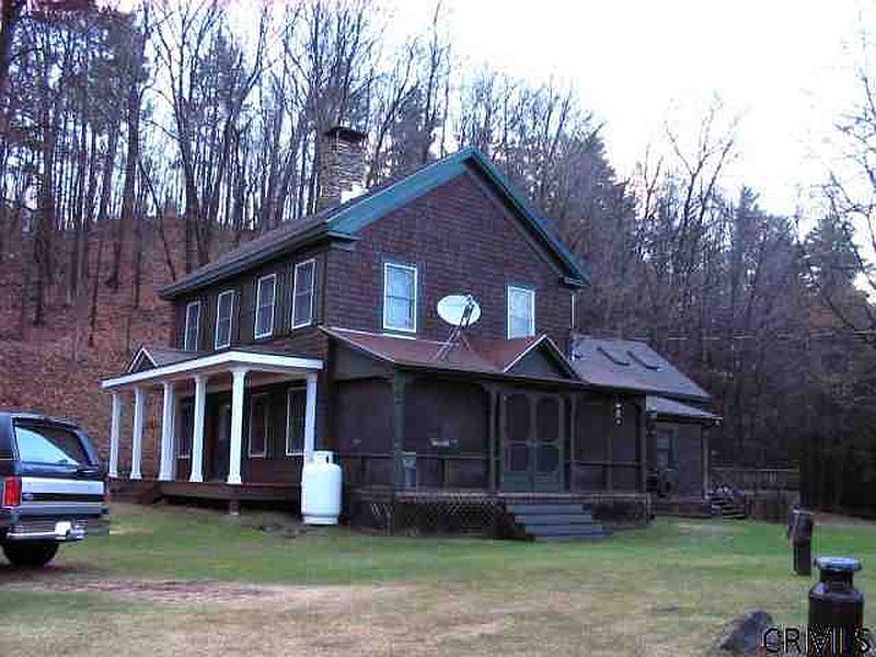 3rd image of 1483 W CREEK Road
