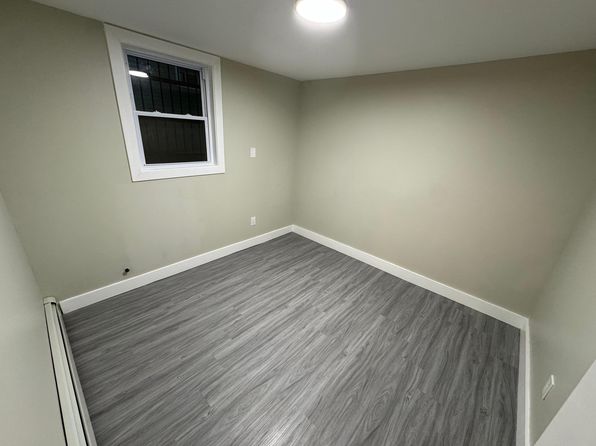 9-11 Stecher St #1LL