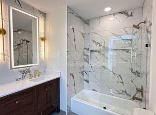 240 McGregor Ave #1, Cincinnati, OH 45219