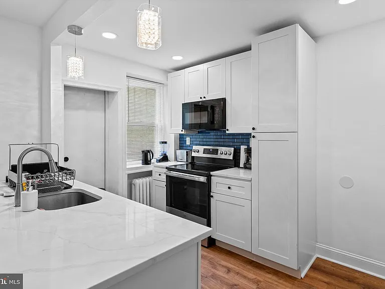 7437 Germantown Ave — Photo 6