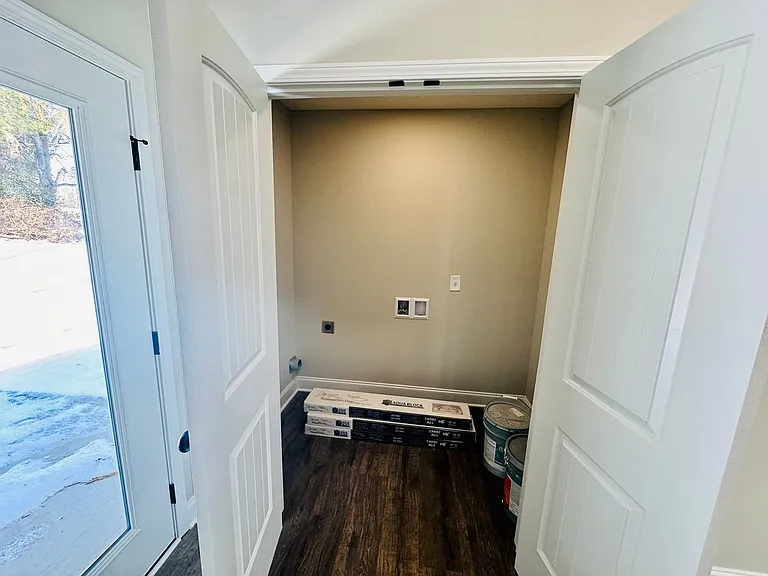 113 W End Ave — Photo 8