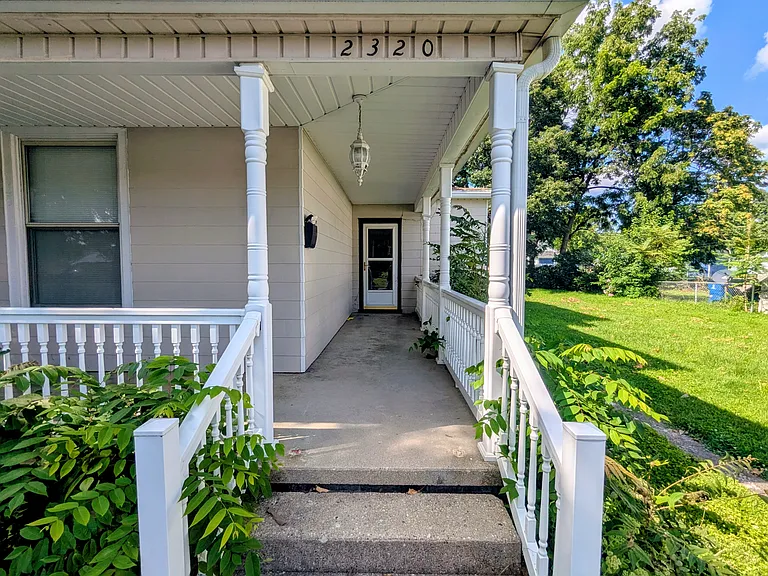 2320 W 9th St #2320 — Photo 3