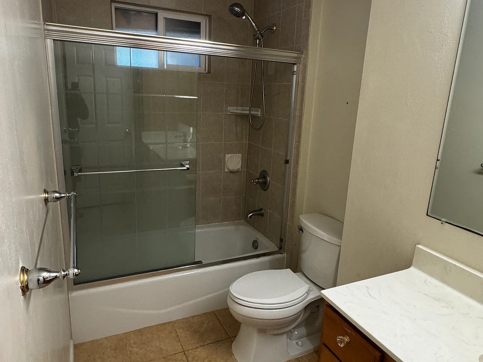 3 bed, 1310 sqft, $1,400 — Photo 4