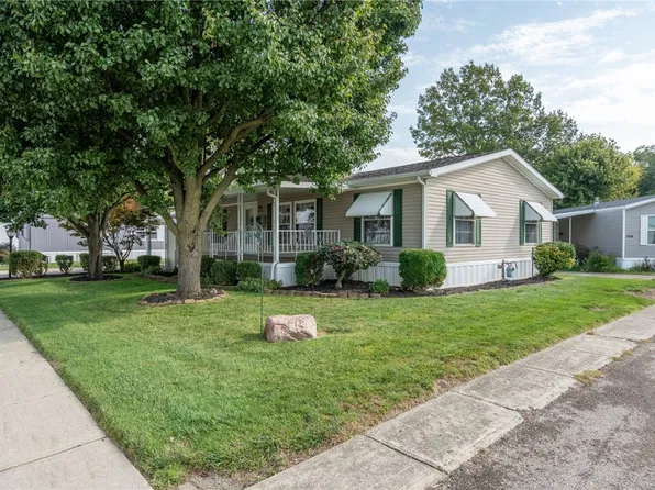 489 Oaklawn Dr, Fairborn, OH 45324