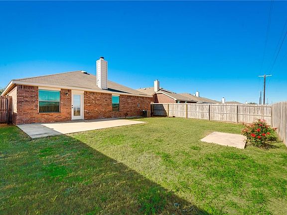 2nd image of 8508 Minturn Dr