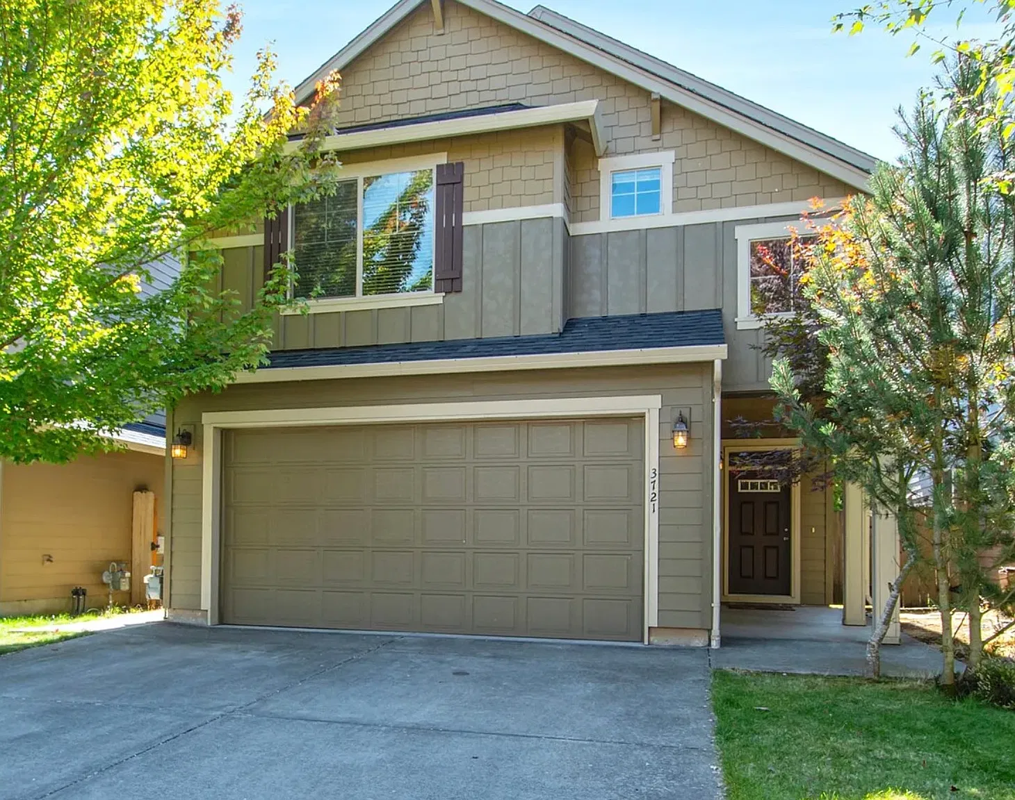 4 bed, 1948 sqft, $2,845 — Photo 1