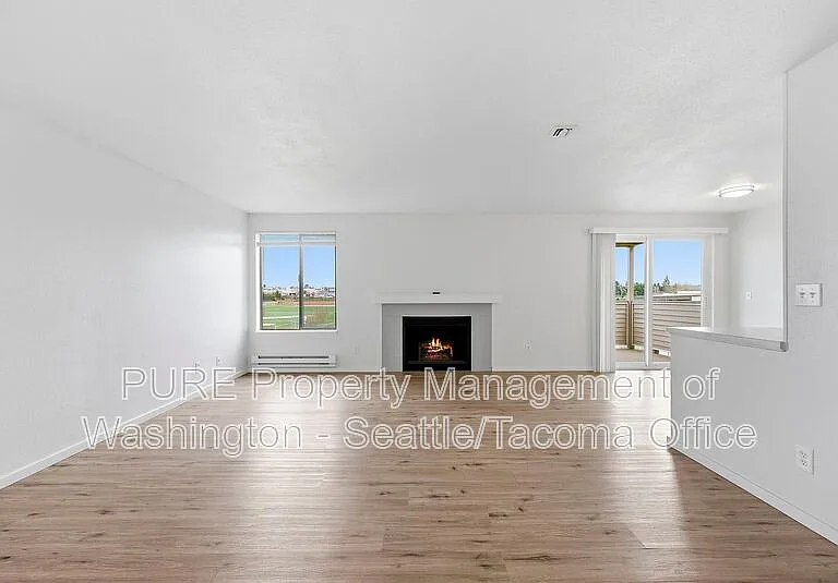 6601 S 8th St — Photo 7