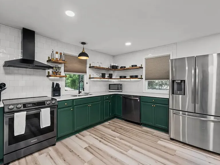 913 Bluebird Rd — Photo 23