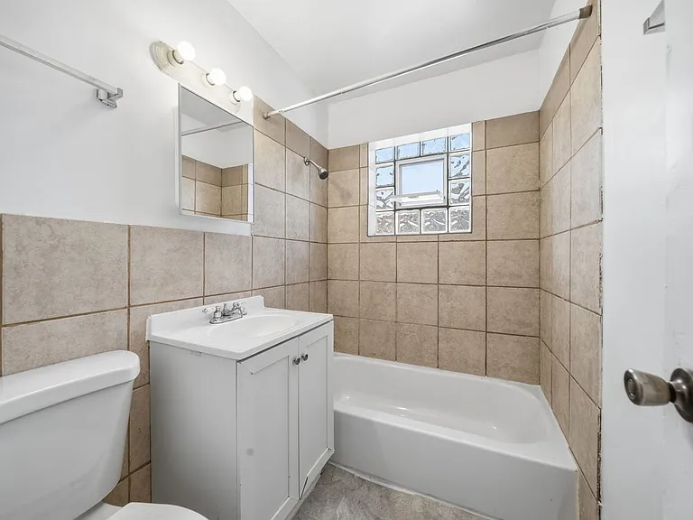 16048 Halsted St #2 — Photo 12