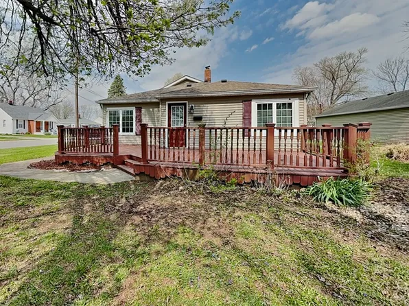 102 Green Acre Dr, Brownsburg, IN 46112