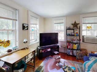 38 Gibson St #3B, Cambridge, MA 02138