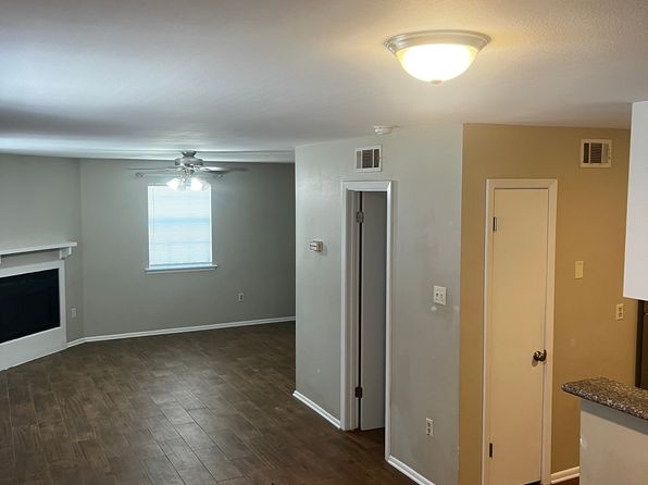 725 Heavens Dr APT 4
