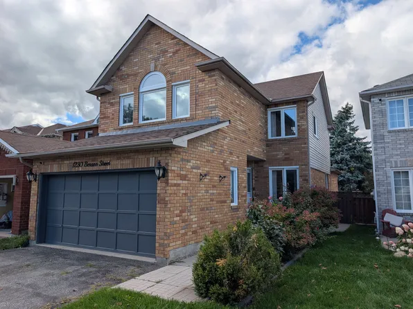 1230 Benson St, Innisfil, ON L9S 1Y5
