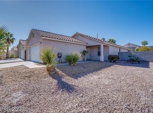 5539 Los Lobos St, North Las Vegas, NV 89031