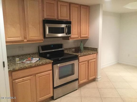3rd image of 7 Indian River Ave APT 902