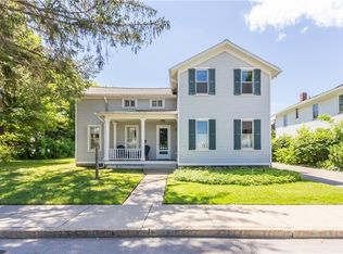 14 Pleasant St, Fairport, NY 14450