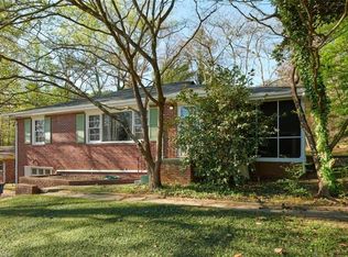 2446 Ben Hill Rd, East Pt, GA 30344