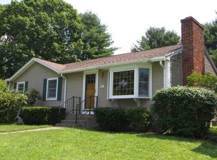 587 Lebanon Hill Rd, Southbridge, MA 01550