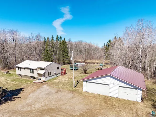 6917 Pond Rd, Eveleth, MN 55734