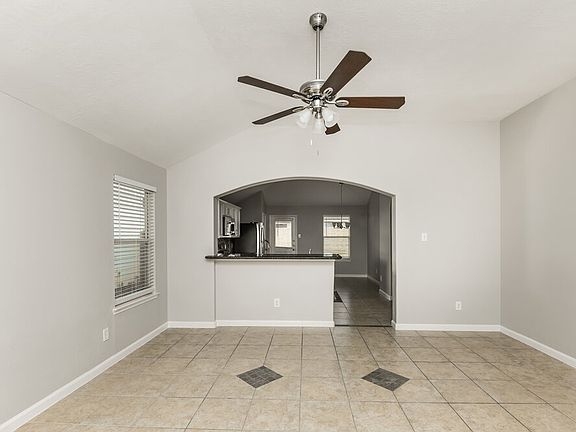 3rd image of 3426 Owl Crossing Ln