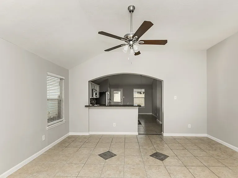 3426 Owl Crossing Ln — Photo 3