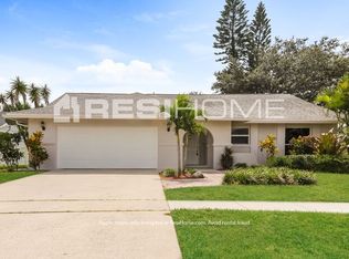 1343 Pinetta Cir, Wellington, FL 33414