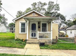 307 N Sherman St, Crown Point, IN 46307