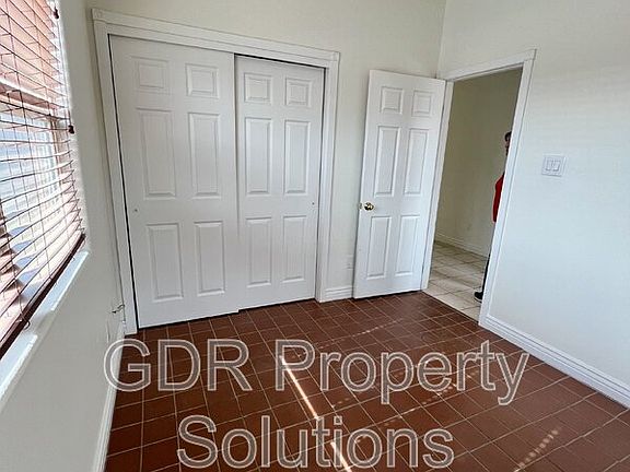 4th image of 1001 15th St NW