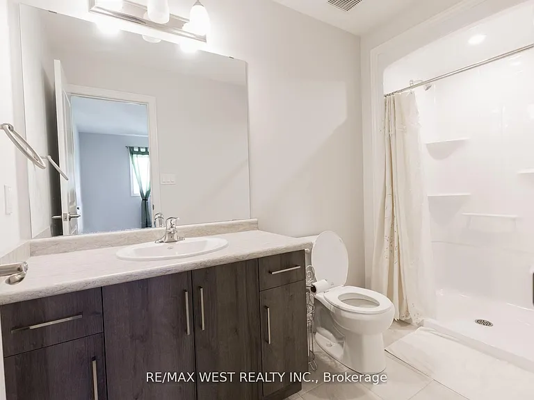3602 Carolina Ct — Photo 12