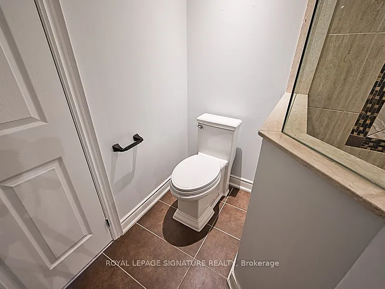 3 Searell Ave #BASEMENT — Photo 19