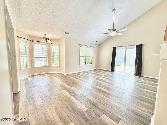 4th image of 128 Lee K Allen Drive
