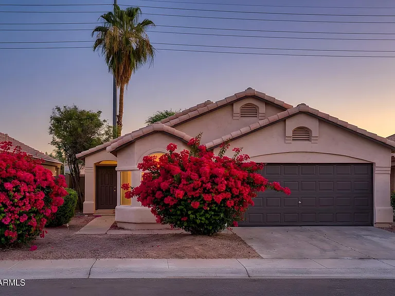 3321 W Gary Dr — Photo 6