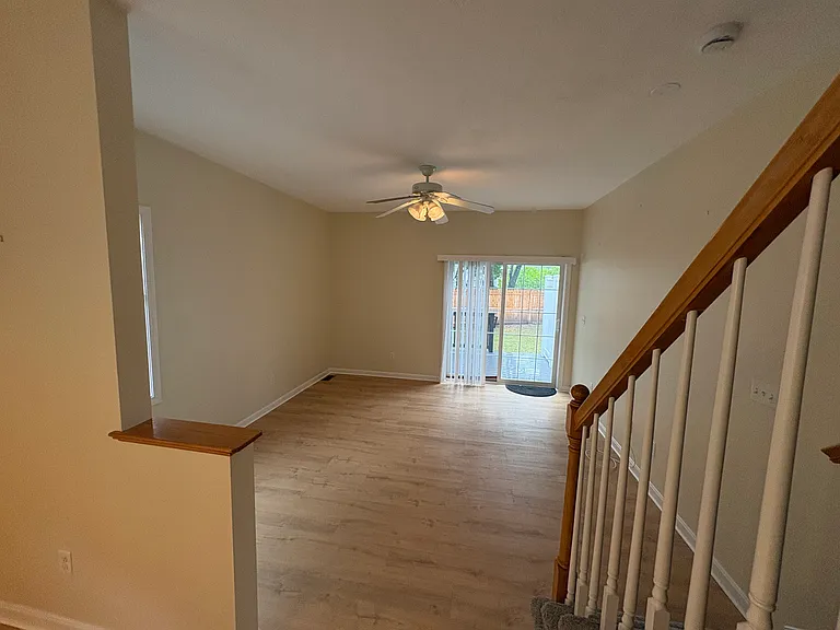 42 N Main St #B — Photo 9
