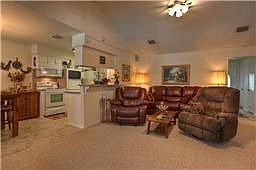 5th image of 14711 Woodford Dr