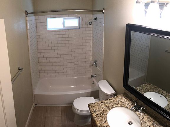 3rd image of 1341 Bessie Ave