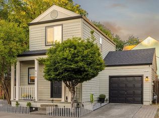 910 Kingwood St, Santa Rosa, CA 95401