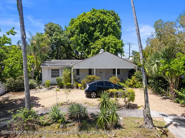 330 Marlborough Pl, West Palm Beach, FL 33405