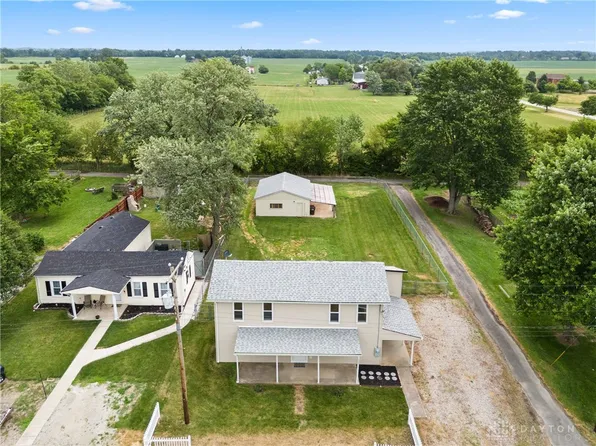 4568 Battery St, Brookville, OH 45309