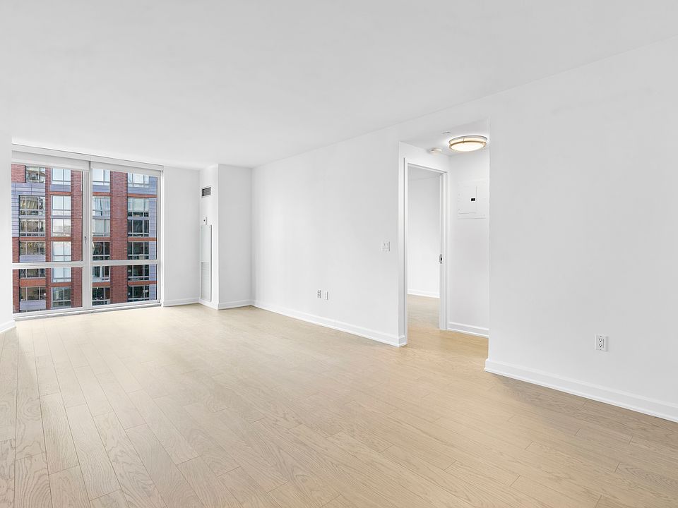 1st image of 20 River Ter APT 15B