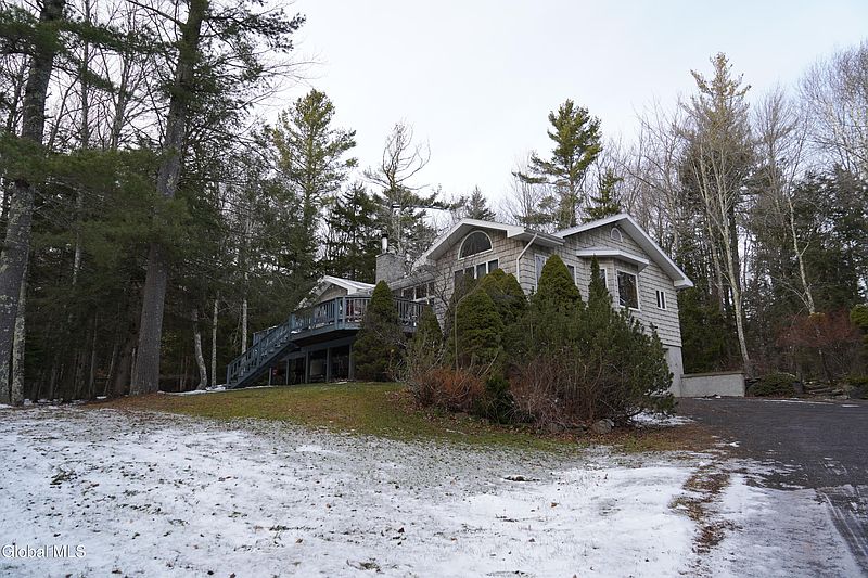 3rd image of 73 Fern Ridge Road