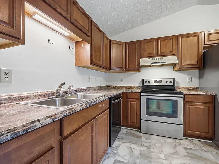 3021 Steeple Chase Ct — Photo 5