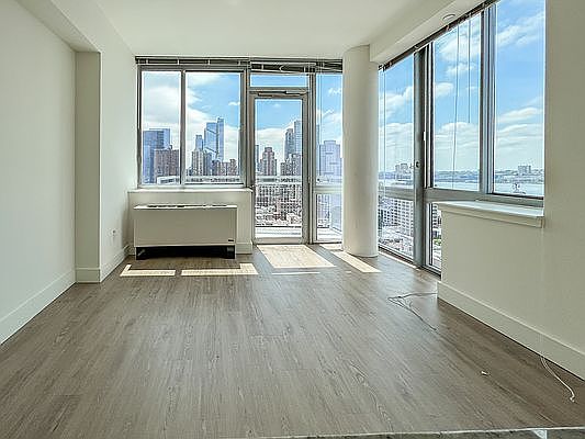 1st image of 477 W 57th St #19N