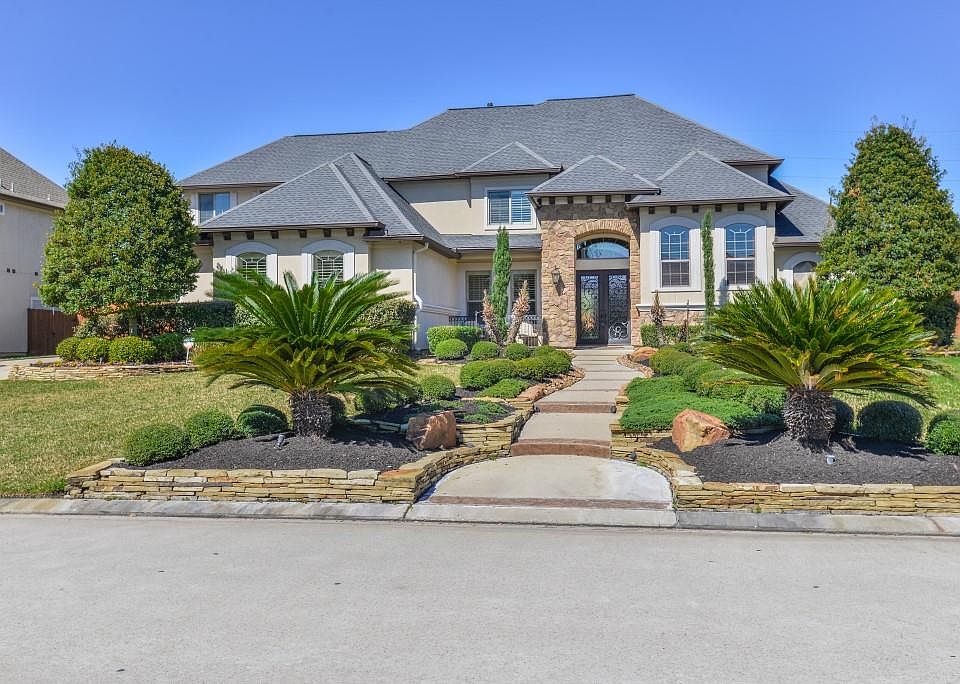 1st image of 14418 Winding Springs Dr